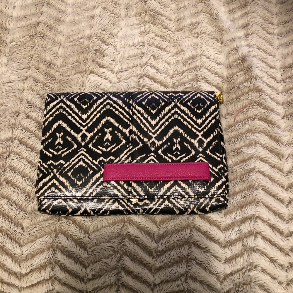 Clutch with Gold chain